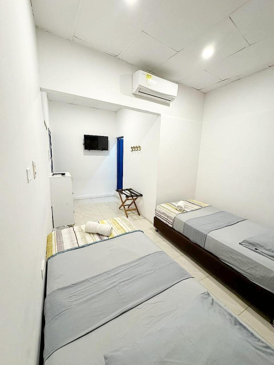 Hostal 1811 Картахена Экстерьер фото