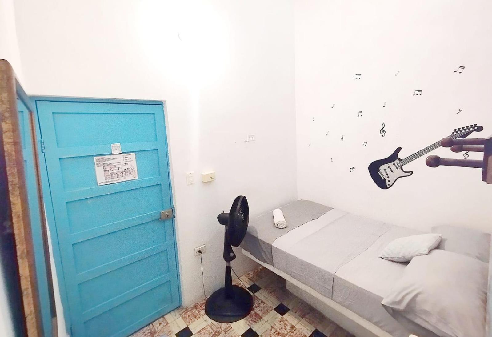 Hostal 1811 Картахена Экстерьер фото